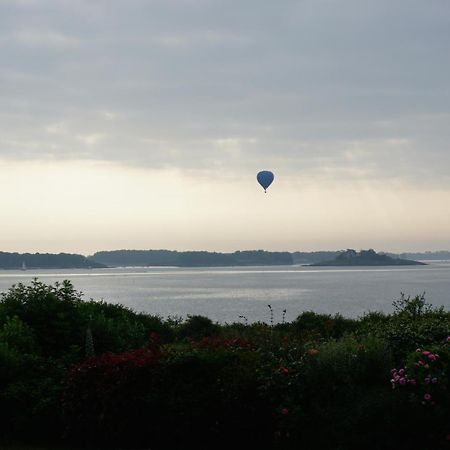 Reves De Bord De Mer Locmariaquer Kültér fotó